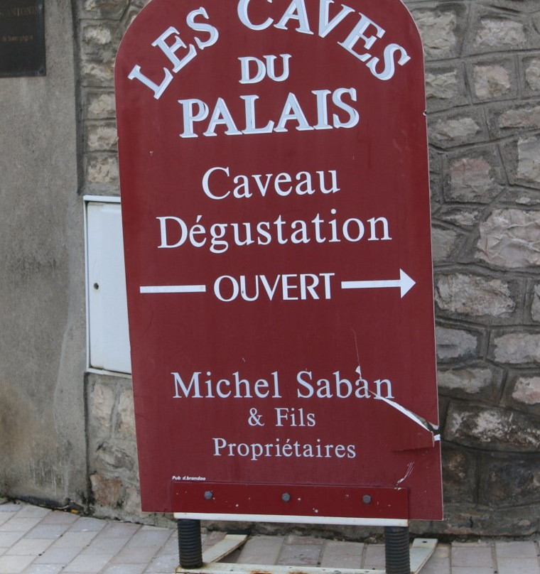 Les Caves du Palais景点图片
