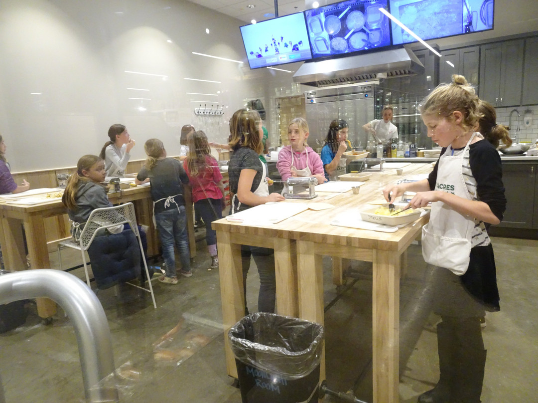 Lazy Acres-恩西尼塔斯必去景点