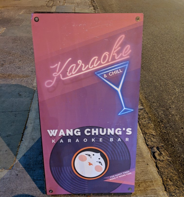 Wang Chung's Karaoke Bar景点图片