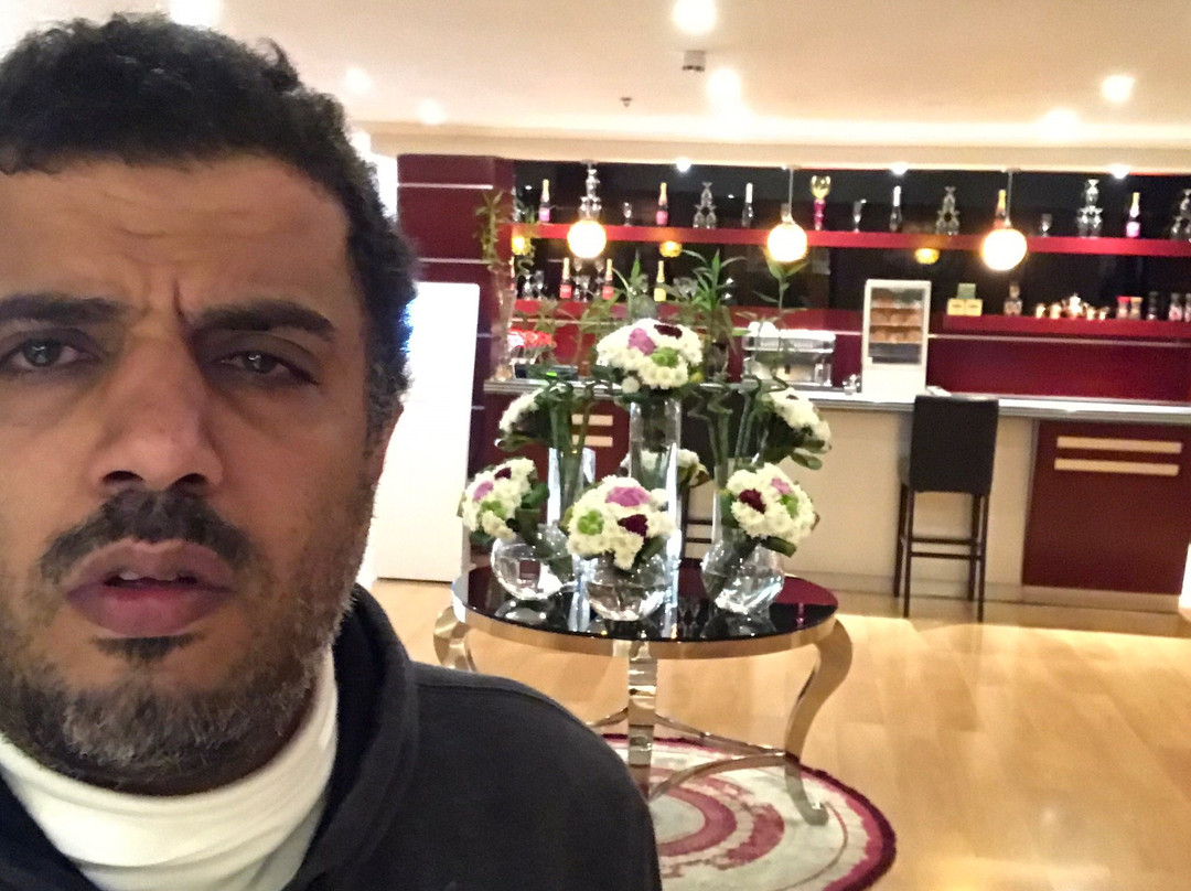 博得套房酒店主图