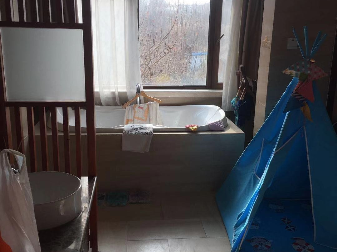 霸州驿捷度假酒店玫瑰庄园店主图