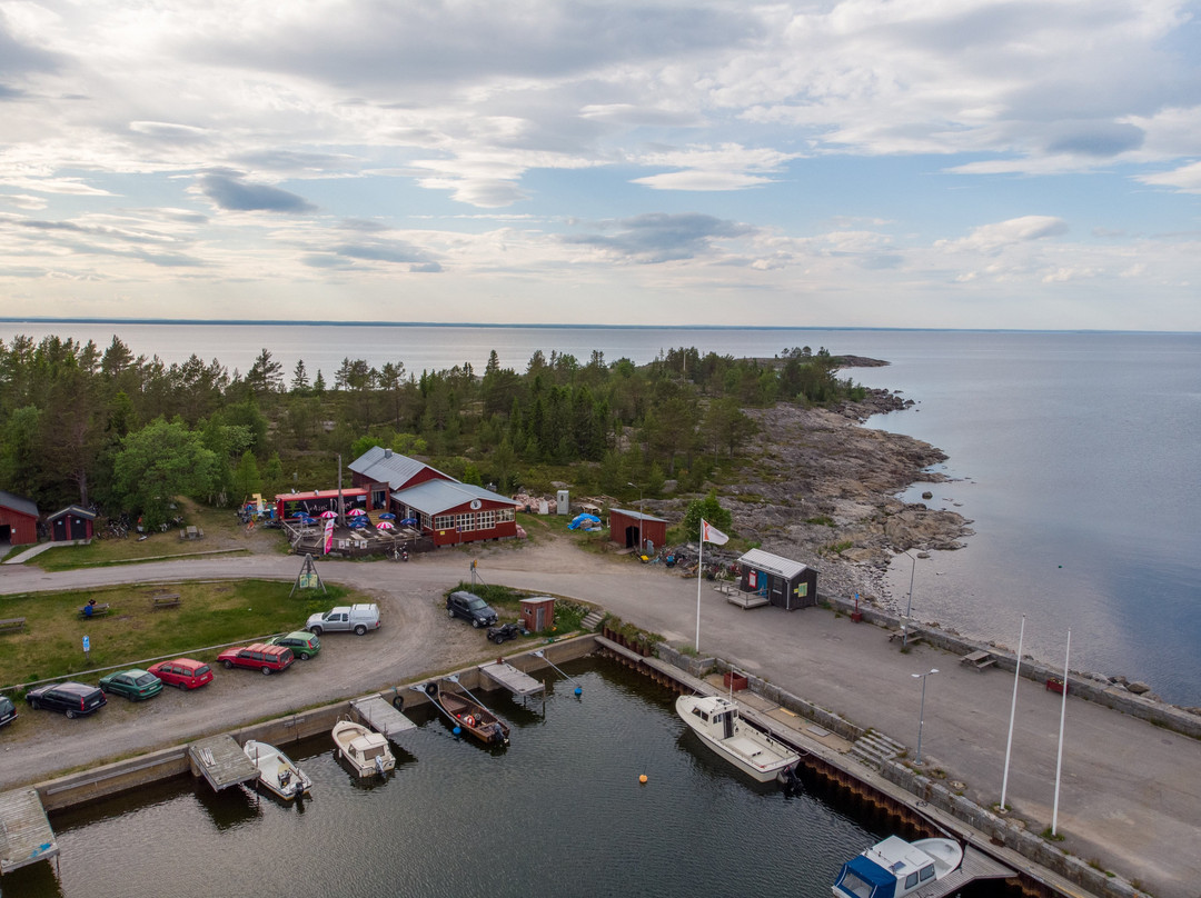 Novas Inn / Byvikens Wärdshus