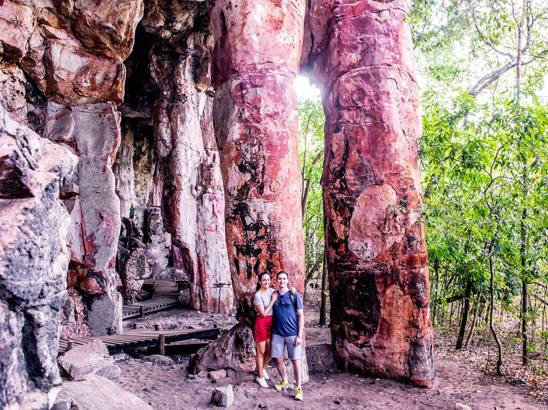 Parque Natural Municipal Templo dos Pilares-Alcinopolis必去景点