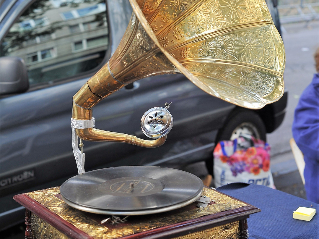 Brocante De Saint-Pholien景点图片