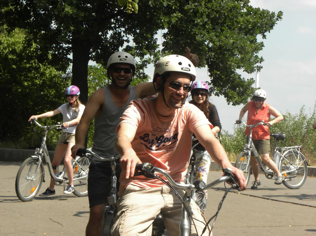 Ebike Prague-布拉格必去景点