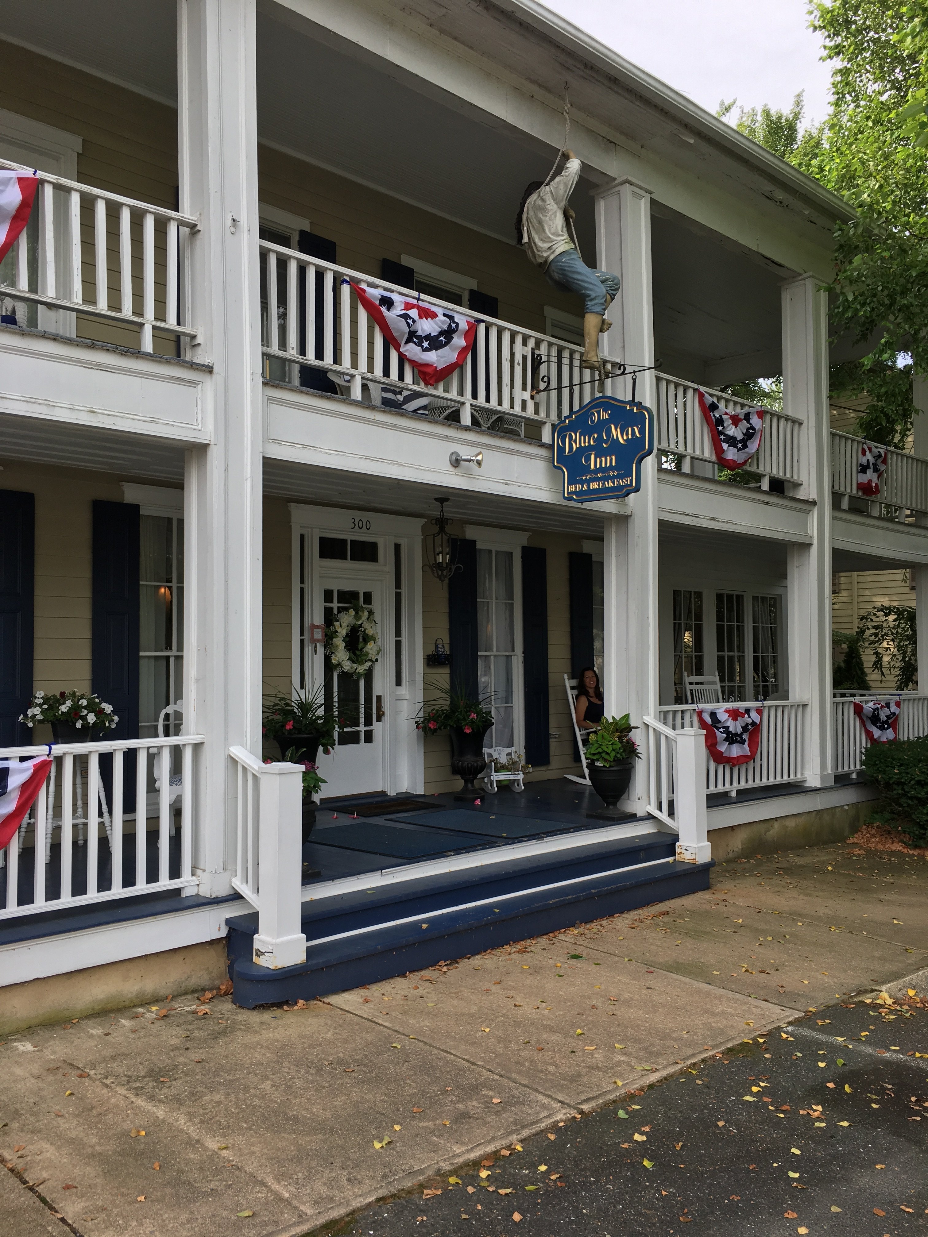 Blue Max Inn Bed and Breakfast-浴室