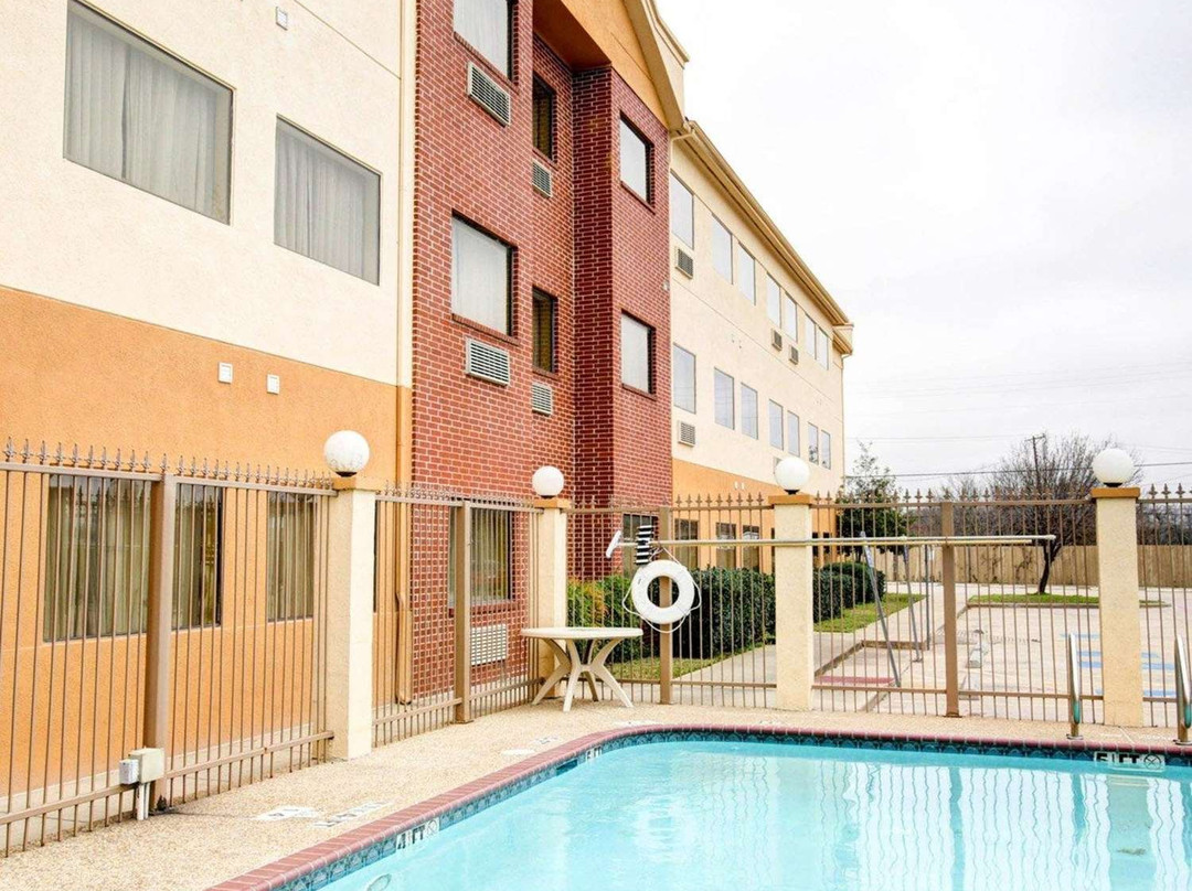 Quality Inn & Suites主图