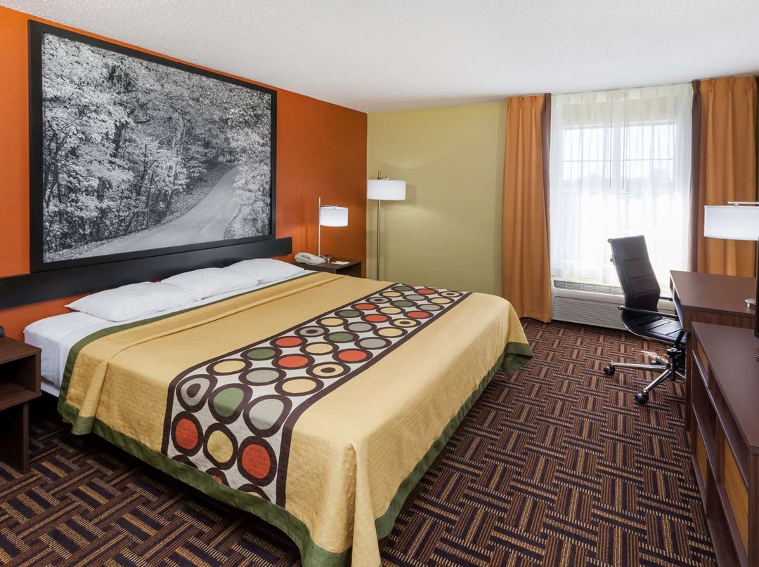 Super 8 by Wyndham Rochester主图