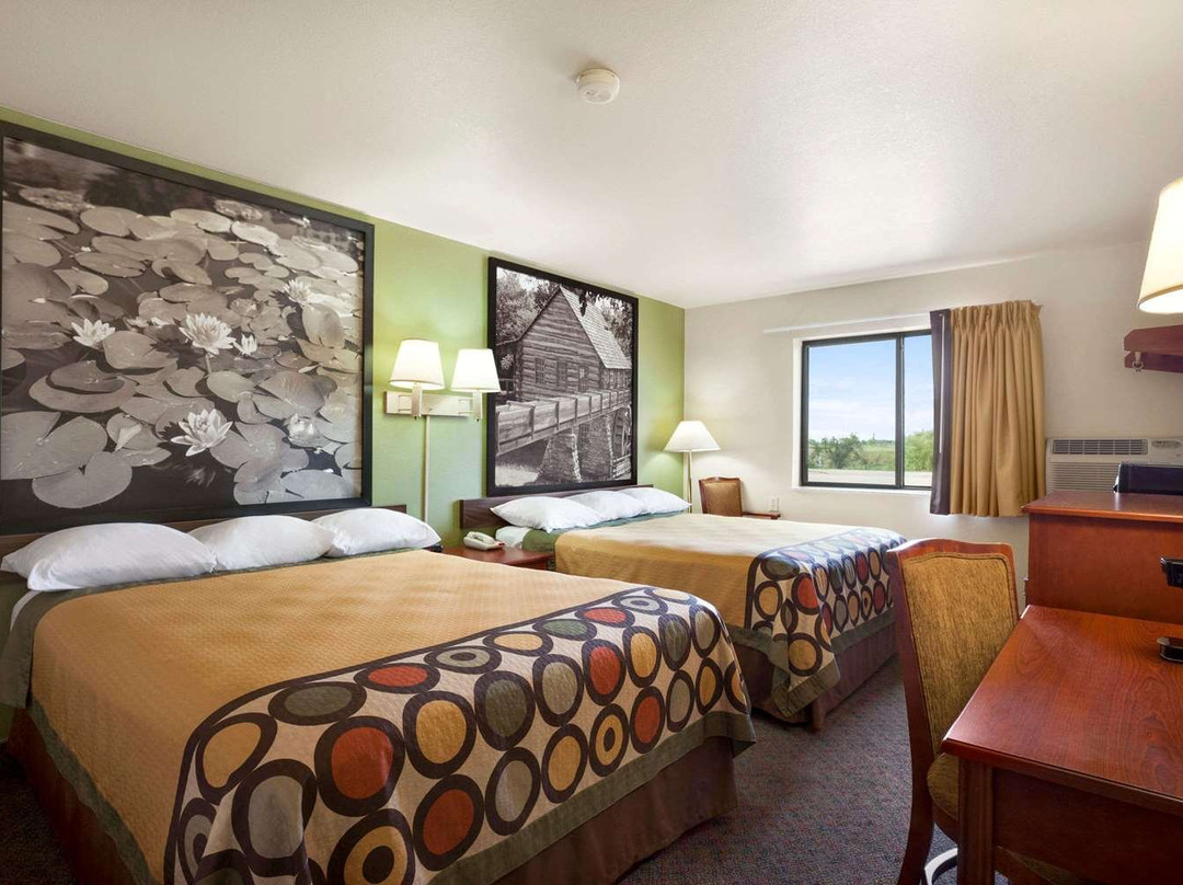 Super 8 by Wyndham Macon主图