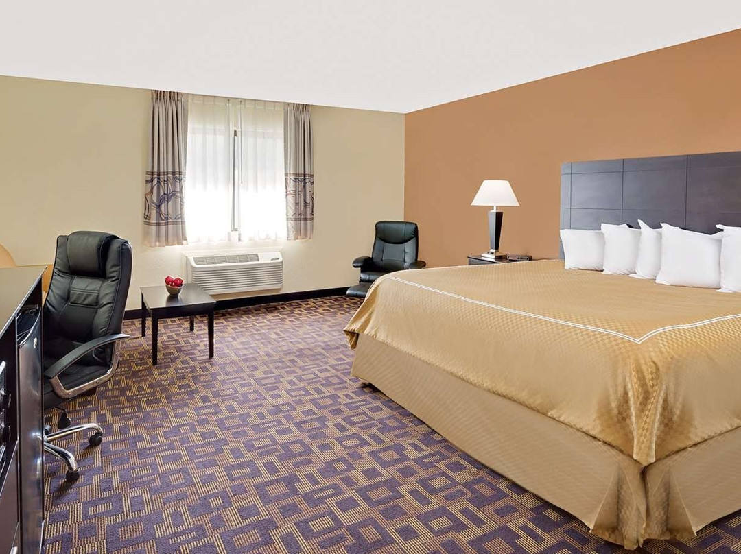 迪柯拉速8汽车旅馆主图