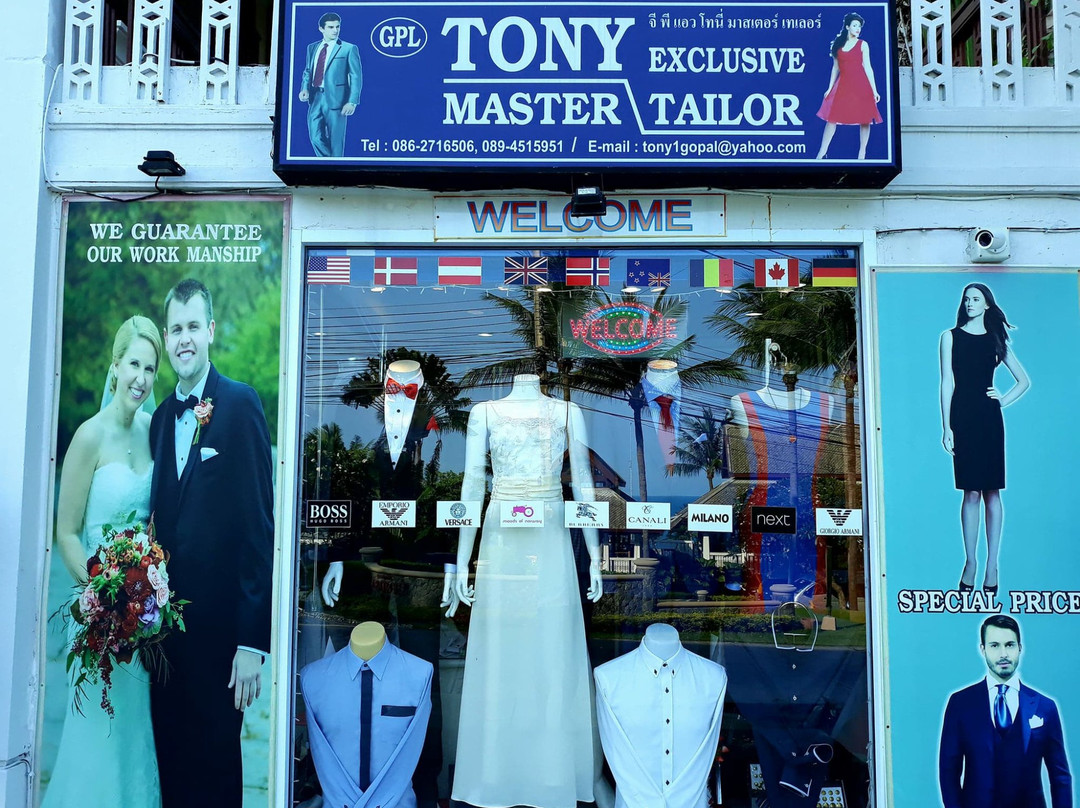 蓝赛特海滩旅游景点-Tony Tailor Fishrman Village