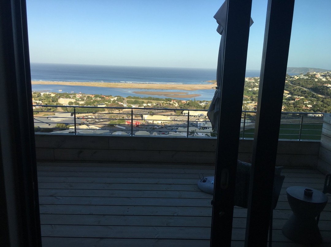 Sky Villa Boutique Hotel主图