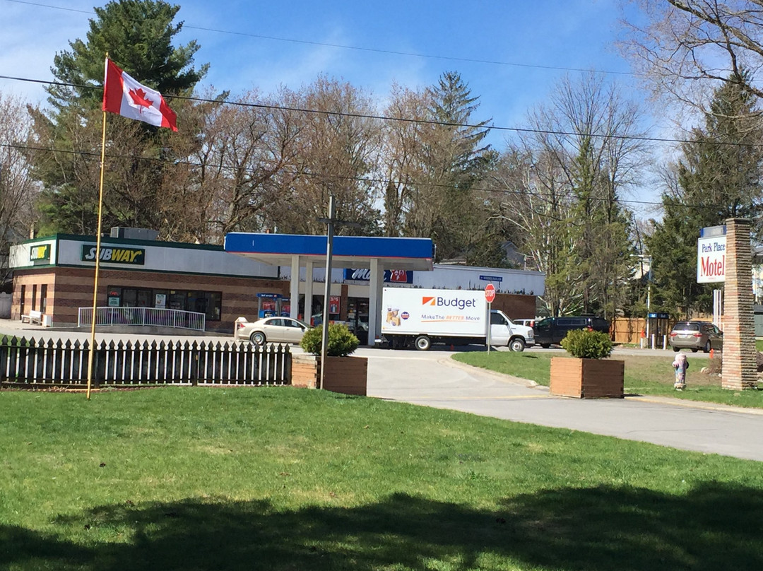 Park Place Motel主图