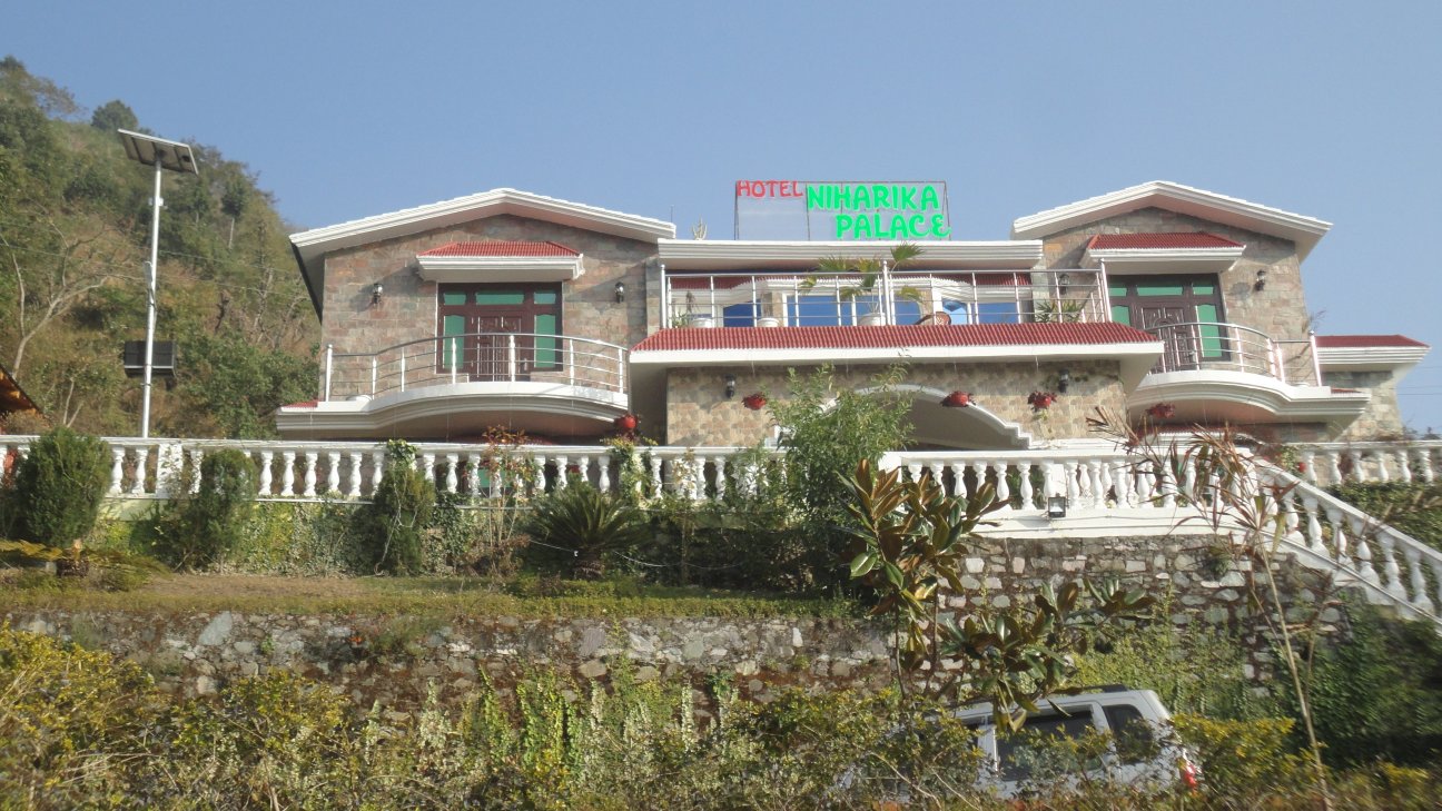 Hotel Niharika Palace-官方