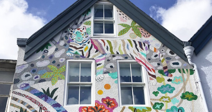 Neon Tiger Design-布里斯托尔必去景点