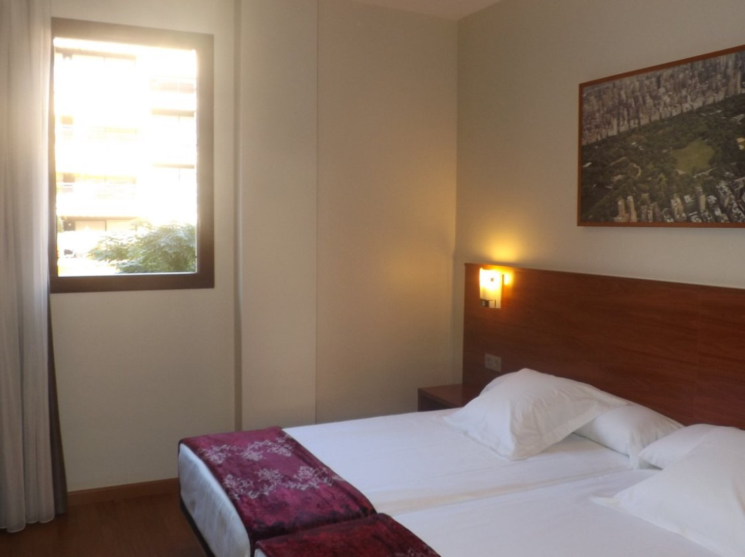 Hotel Reus Park主图