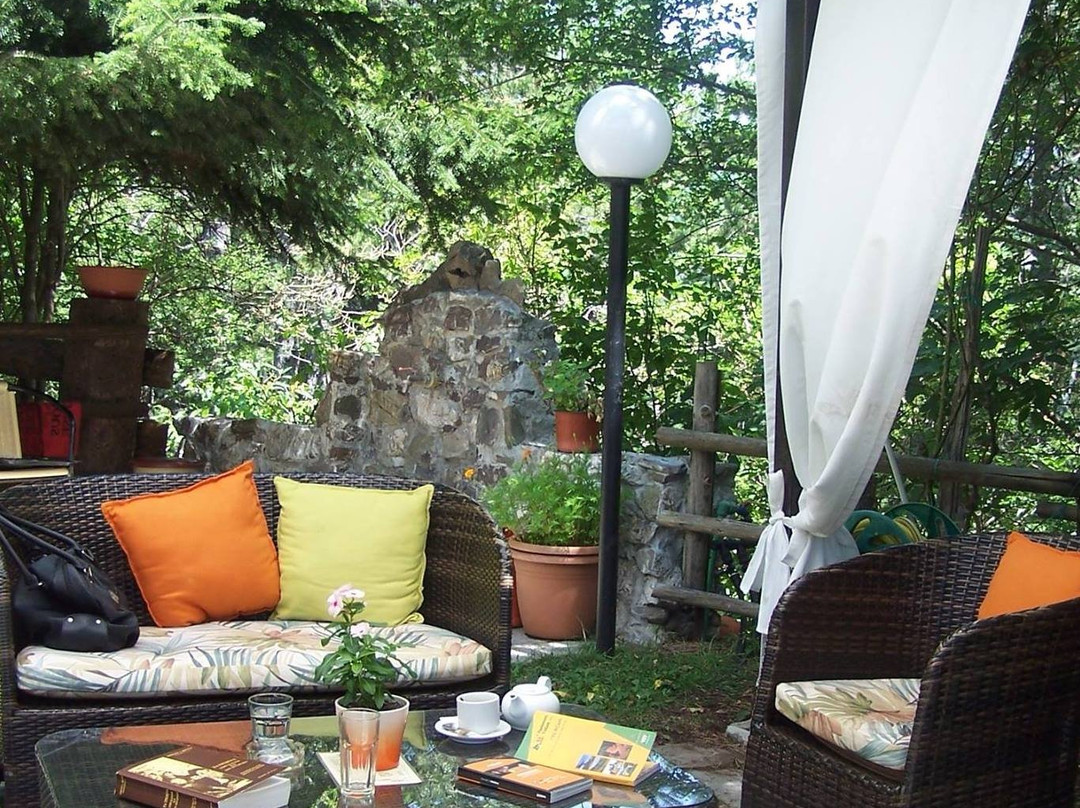 Valia Calda Hotel主图