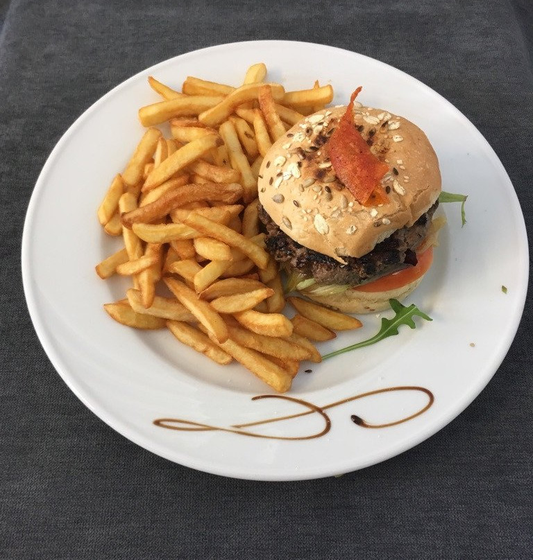 La Perriere旅游攻略图片