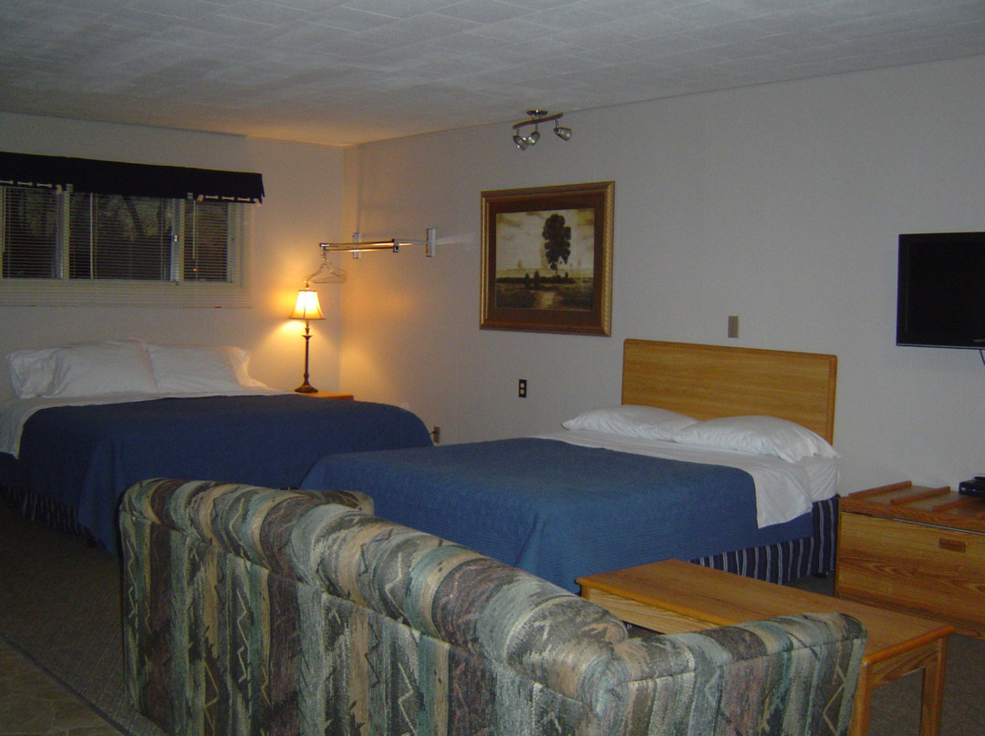 Bayview Resort on Montello Lake主图