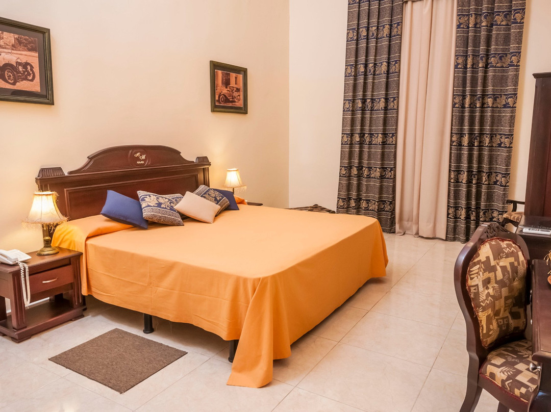 Hotel E El Marques主图