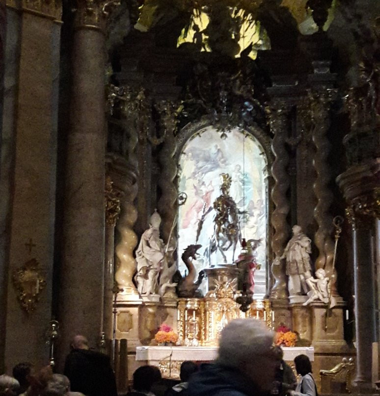 Saint Georg Abbey Church景点图片