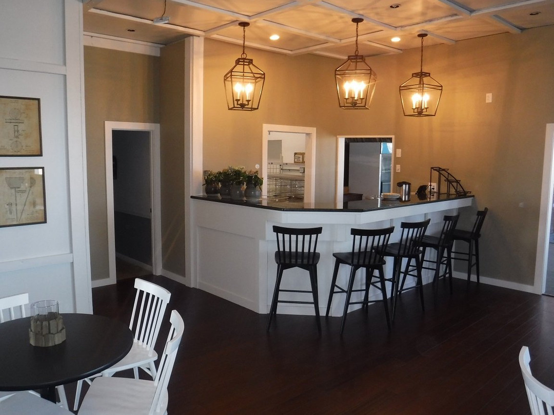 Colonial Mountain Inn主图