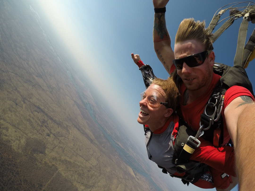 Skydive Tandem Company-维多利亚瀑布必去景点