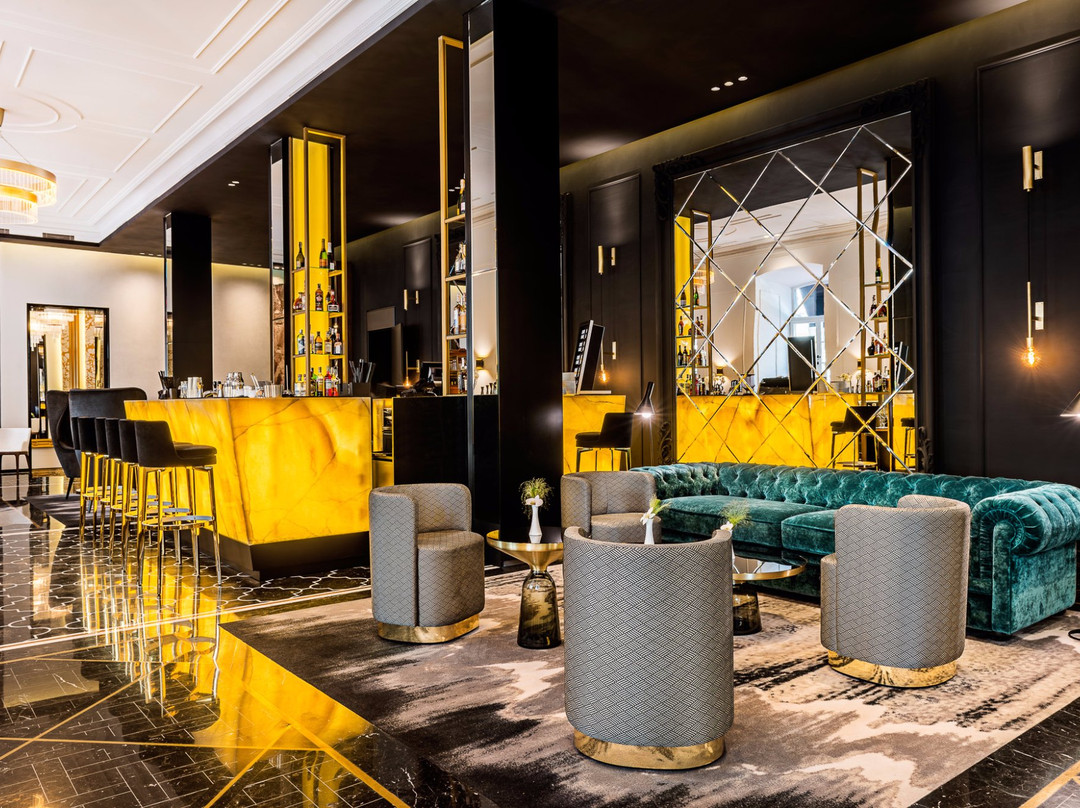Le Bar at Hotel de Paris Odessa