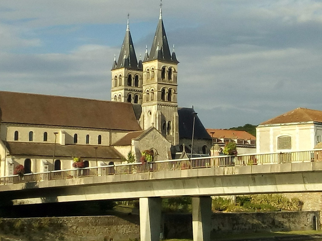 Collegiale Notre Dame de Melun景点图片