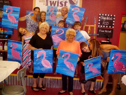 Painting With A Twist-夏洛特港必去景点