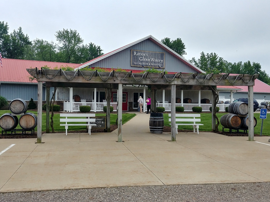 Raven's Glenn Winery & Restaurant景点图片