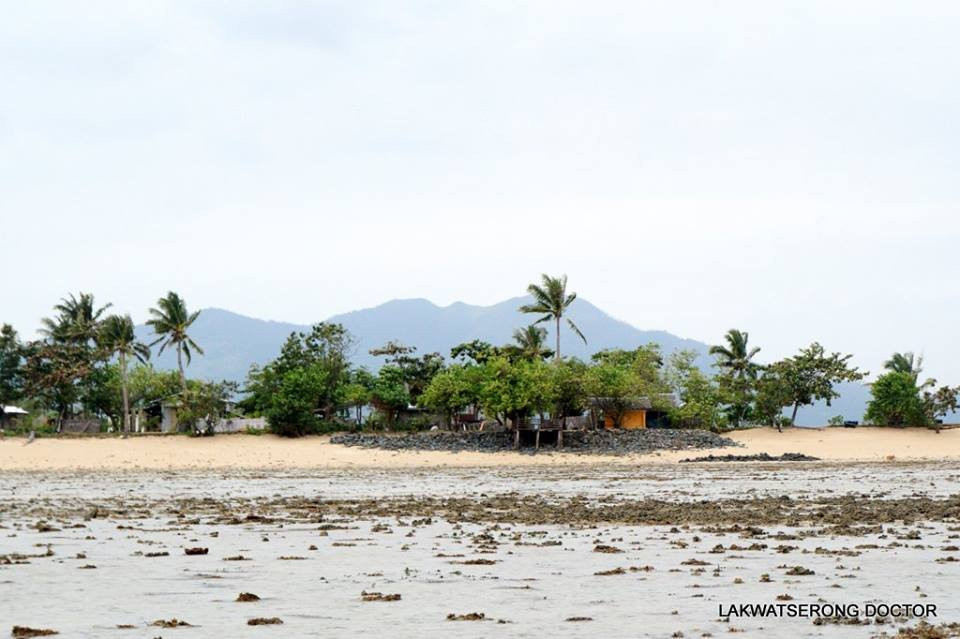 Bulubadiangan Island景点图片