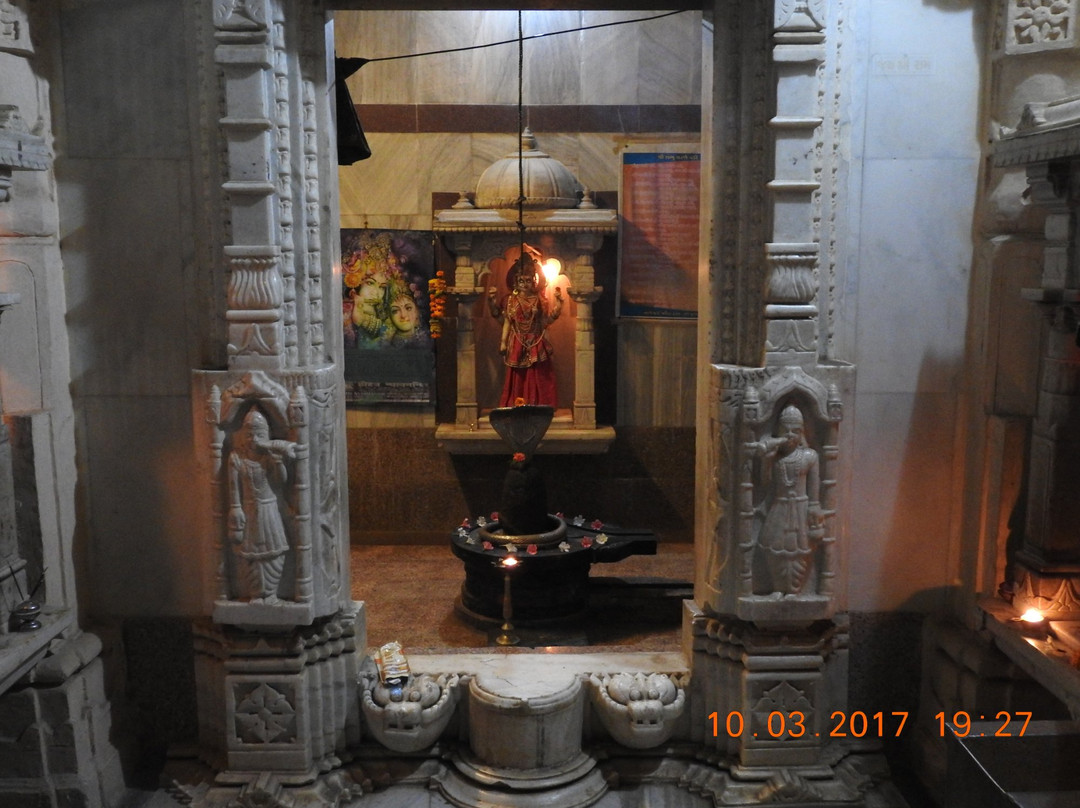 Nageshwar Mahadev Temple景点图片