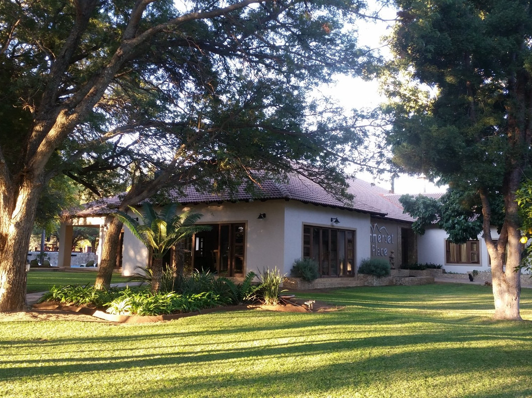 Summerset Place Country House主图