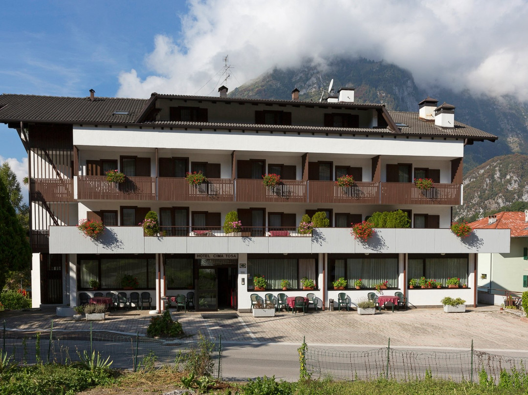 San Lorenzo in Banale旅游攻略图片