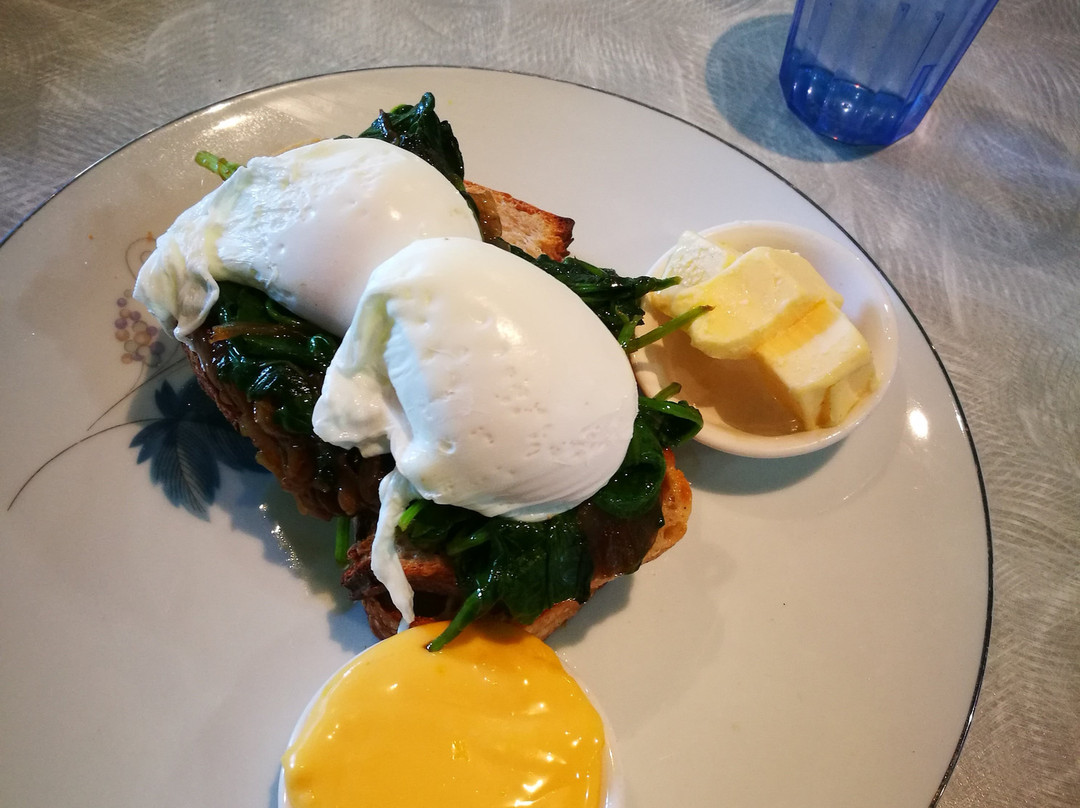 Machine Laundry Cafe