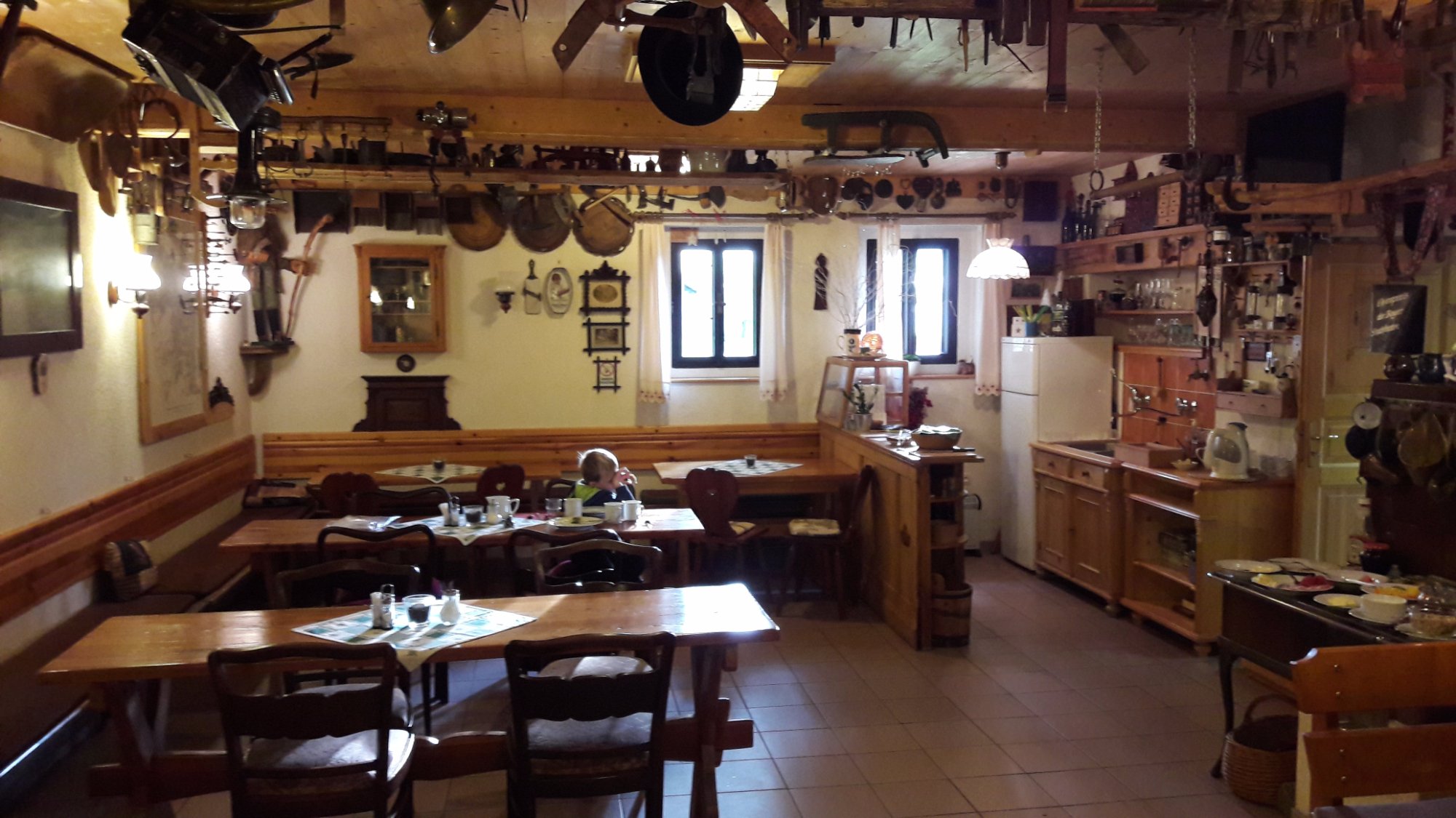 Yveta - Depandance Horske Zatisi-餐饮