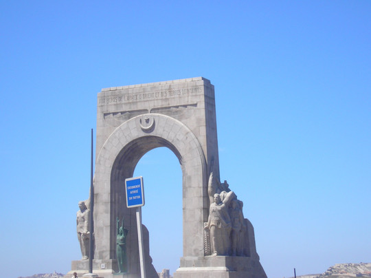 Monument Aux Morts Des Orients-马赛必去景点