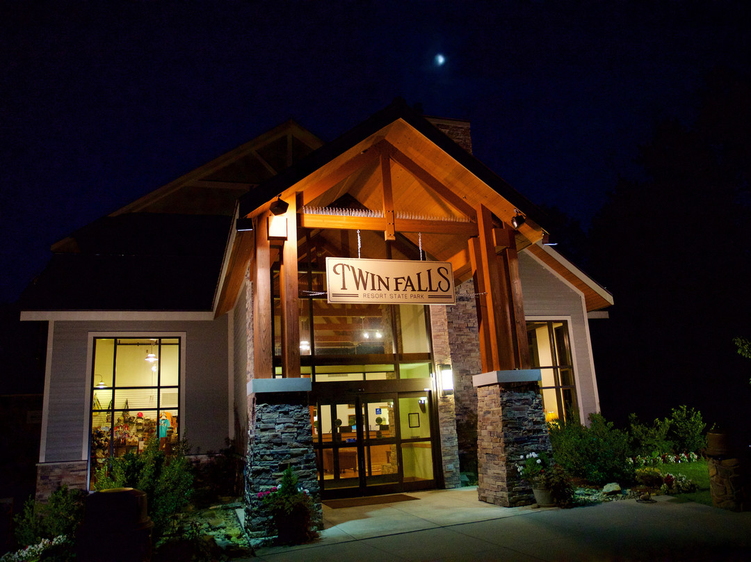Twin Falls Resort State Park