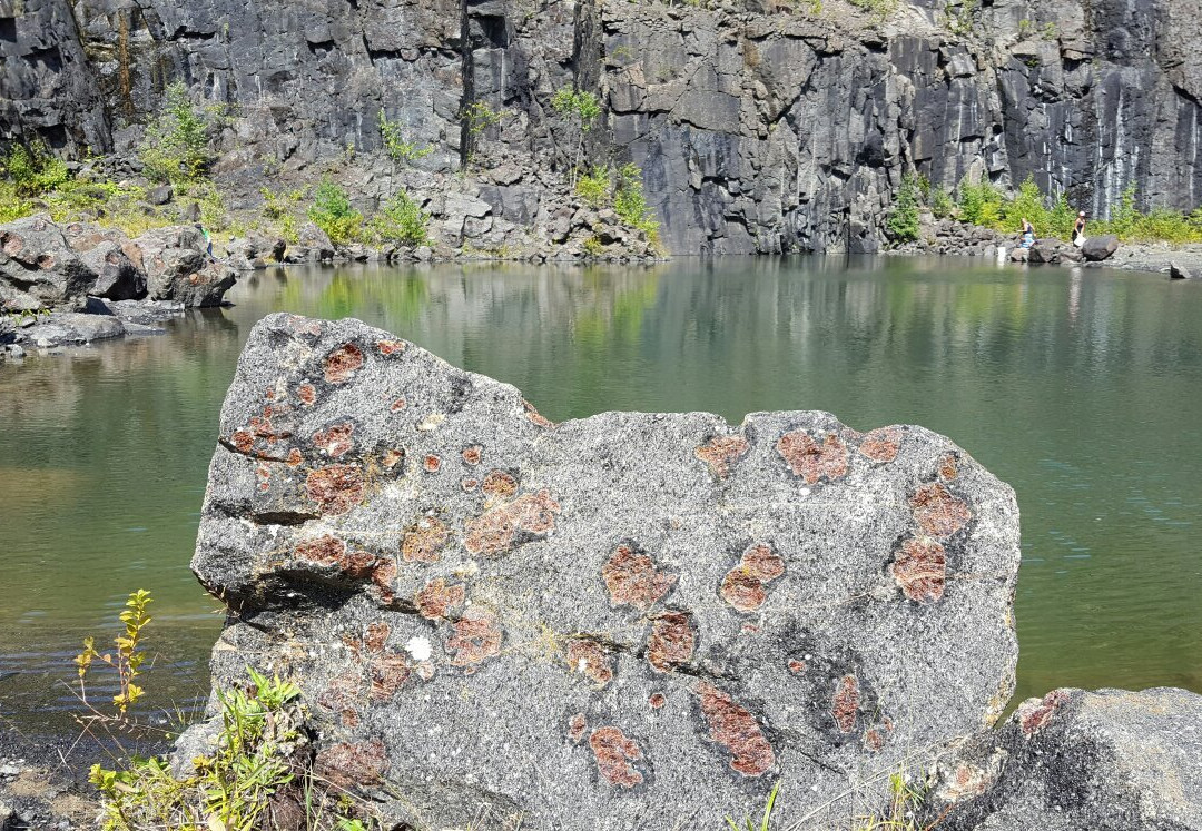 Garnet Mine Tours景点图片