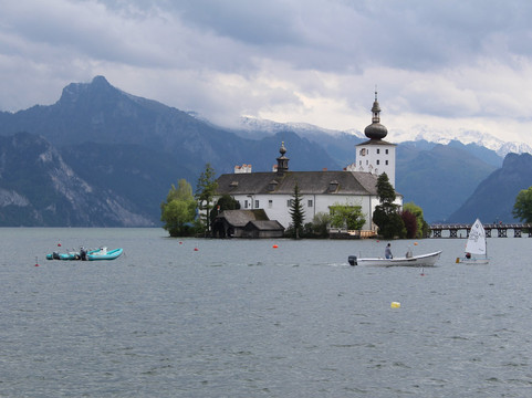 Traunsee Schifffahrt-葛姆登必去景点