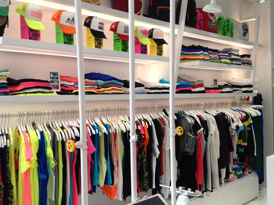 T-bar Stores Mykonos景点图片