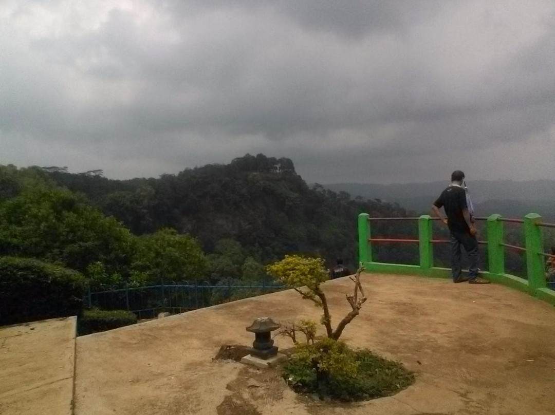 Curug Sewu景点图片