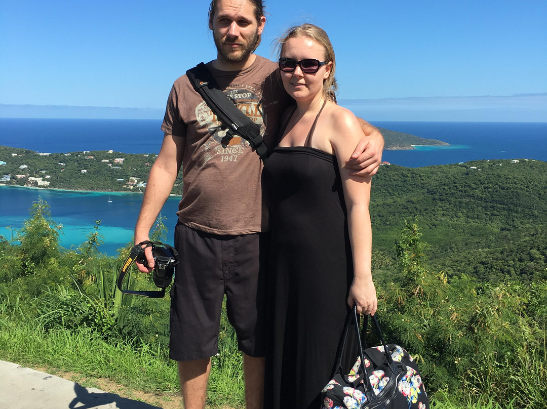 Marian's Taxi Service-夏洛特阿马利亚必去景点