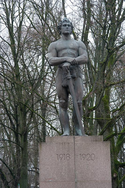 Kalevipoeg – War of Independence Monument-塔尔图必去景点
