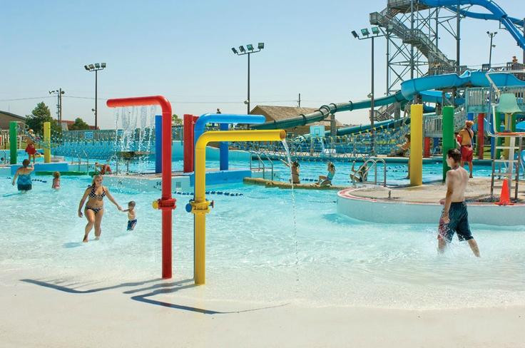 Island Oasis Water Park-格兰德岛必去景点