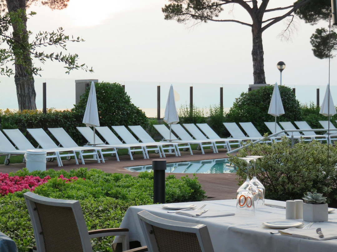 Dome Restaurant