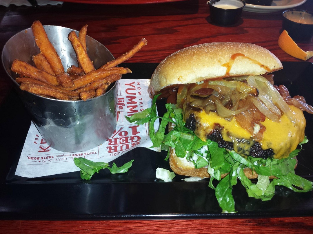 Red Robin Gourmet Burgers And Brews