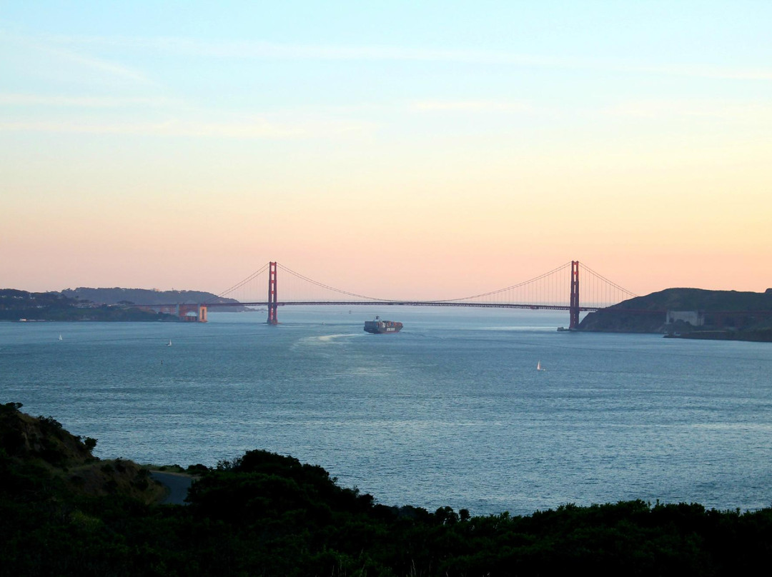 Mt. Livermore景点图片