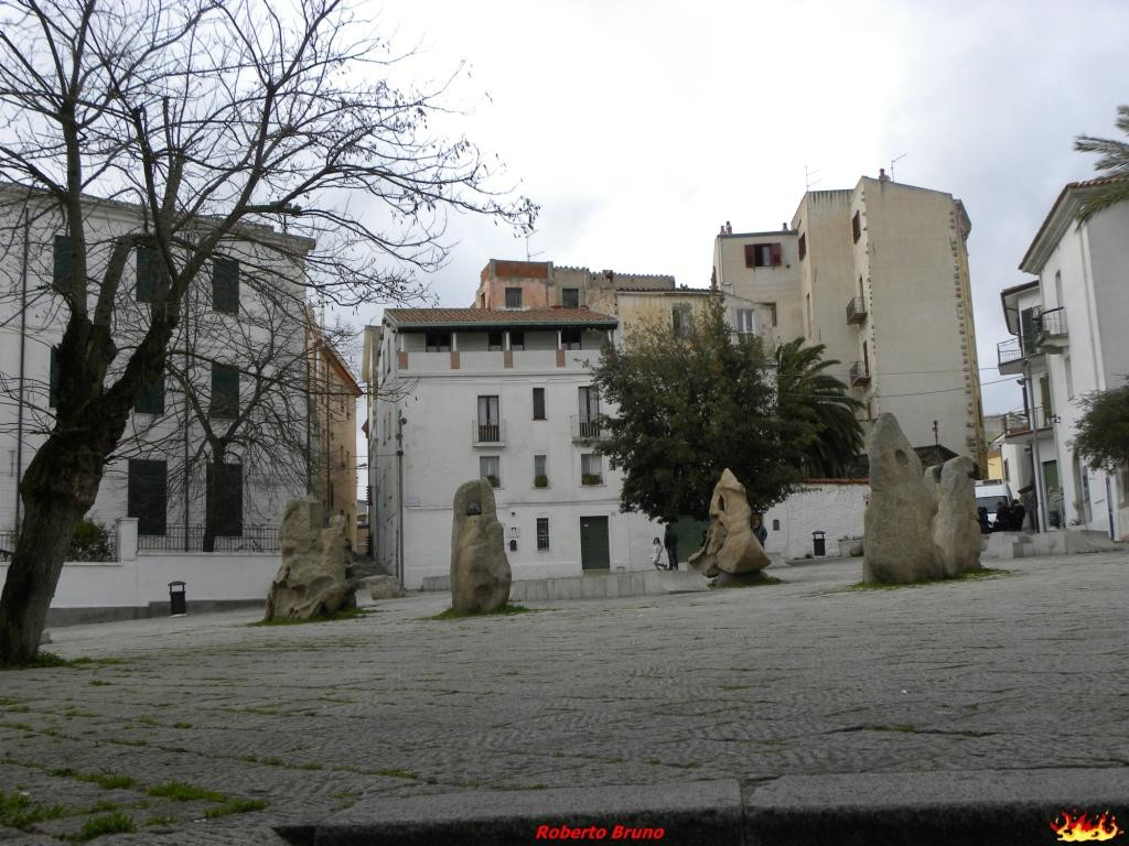 Piazza Sebastiano Satta-Nuoro必去景点